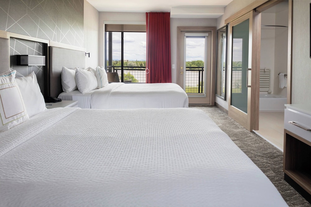 جناح بسريرين كوين بإطلالة على الجبل بشرفة مع سرير سحّاب إضافي، Springhill Suites By Marriott Great Falls 2/4