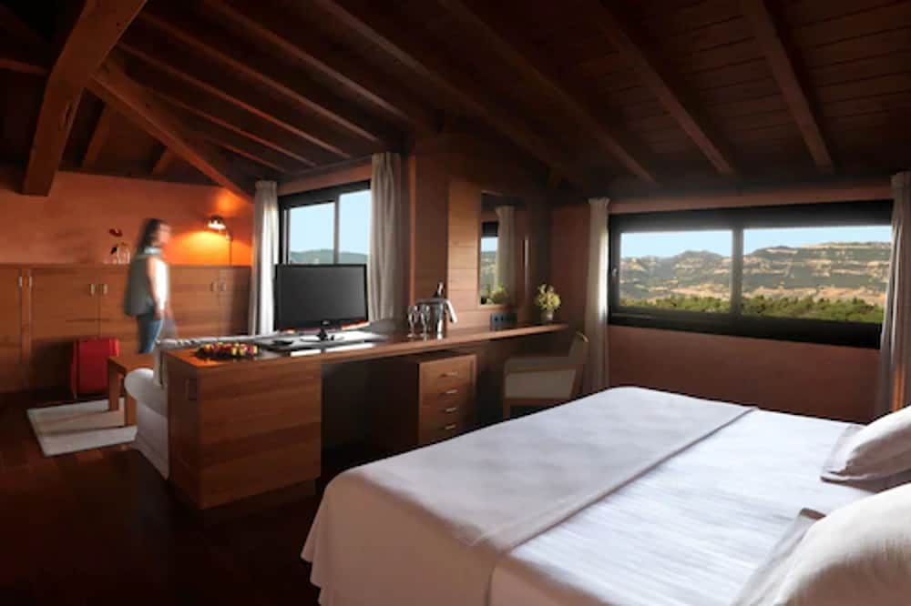 El Montanya Resort & Spa 37/81