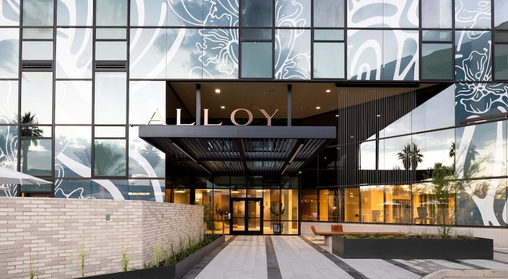 Sentral Phoenix Alloy Midtown 36/44