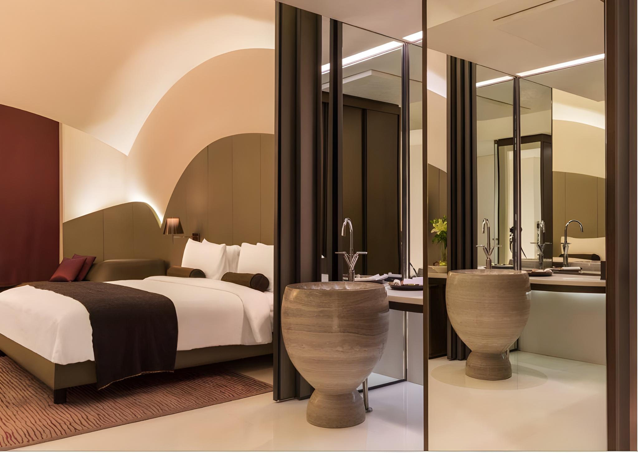 Roseate, Suite, King Bed، The Roseate New Delhi 3/3