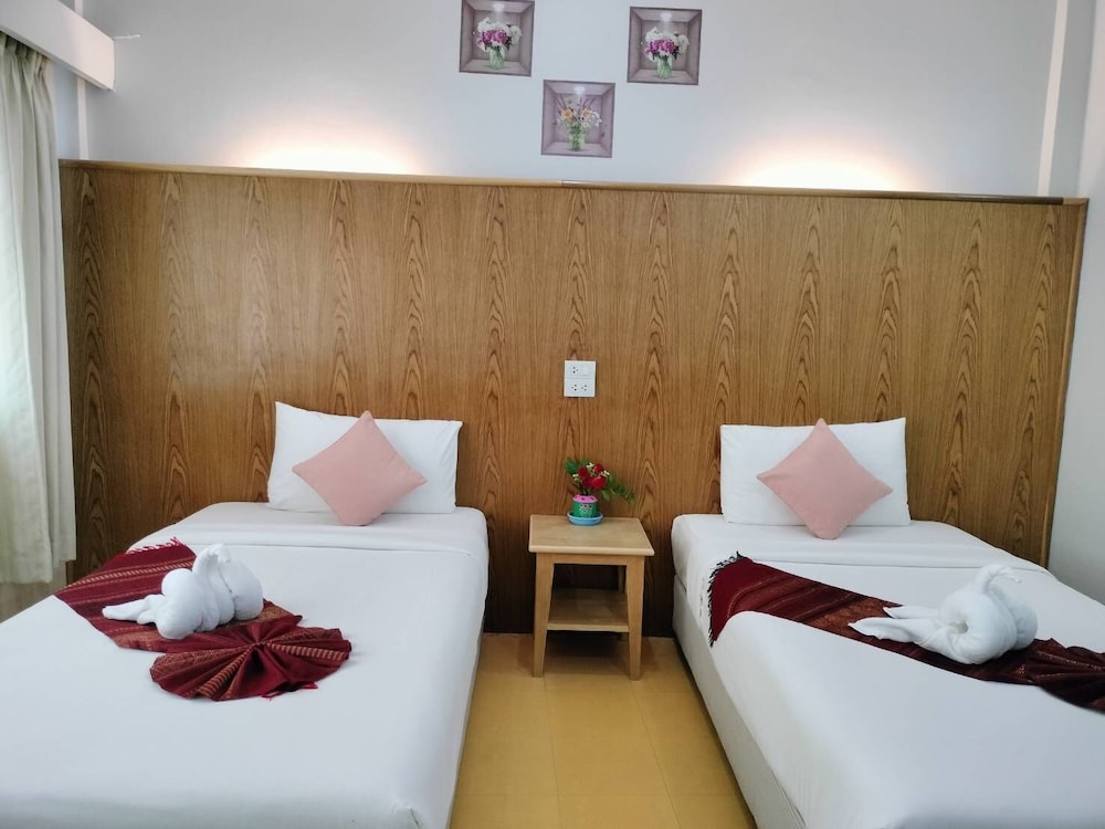 Superior, Twin Beds