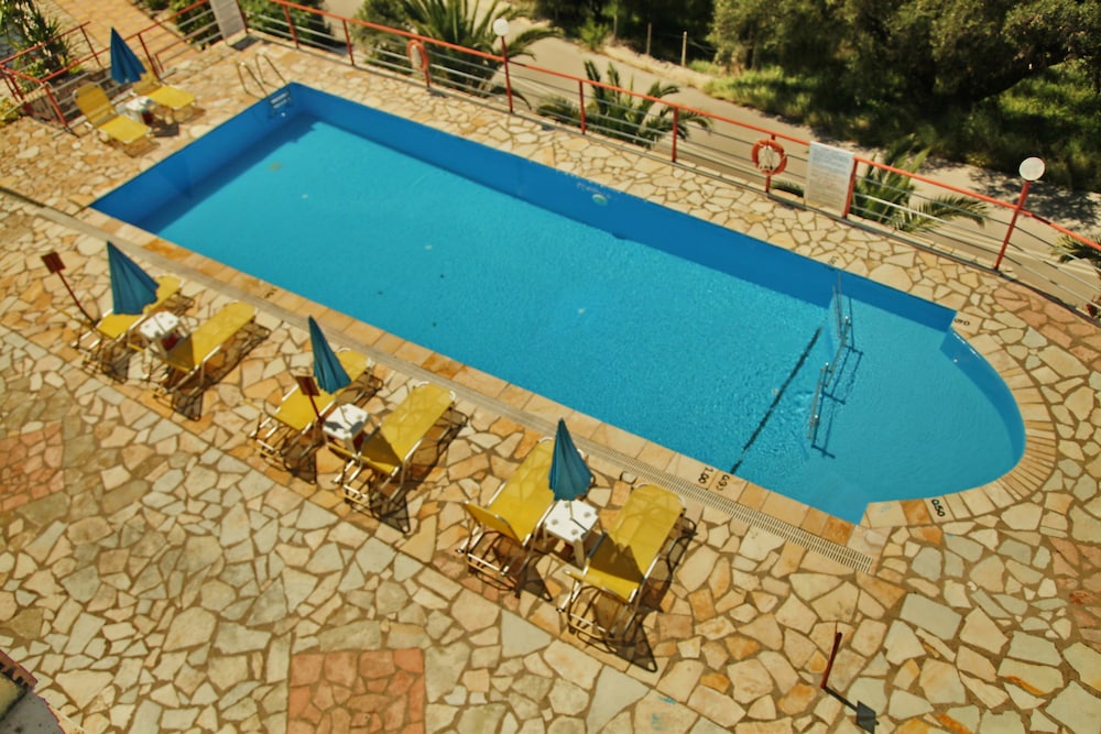 Politia Hotel 24/47
