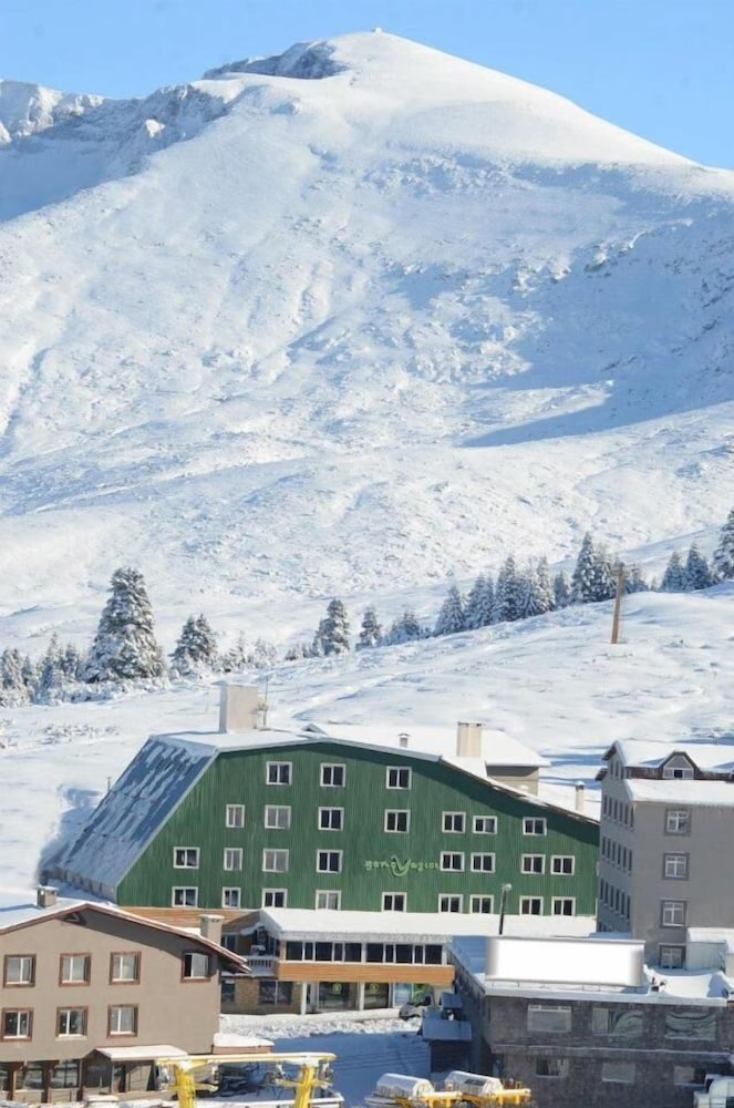 GENC YAZICI HOTEL 42/45