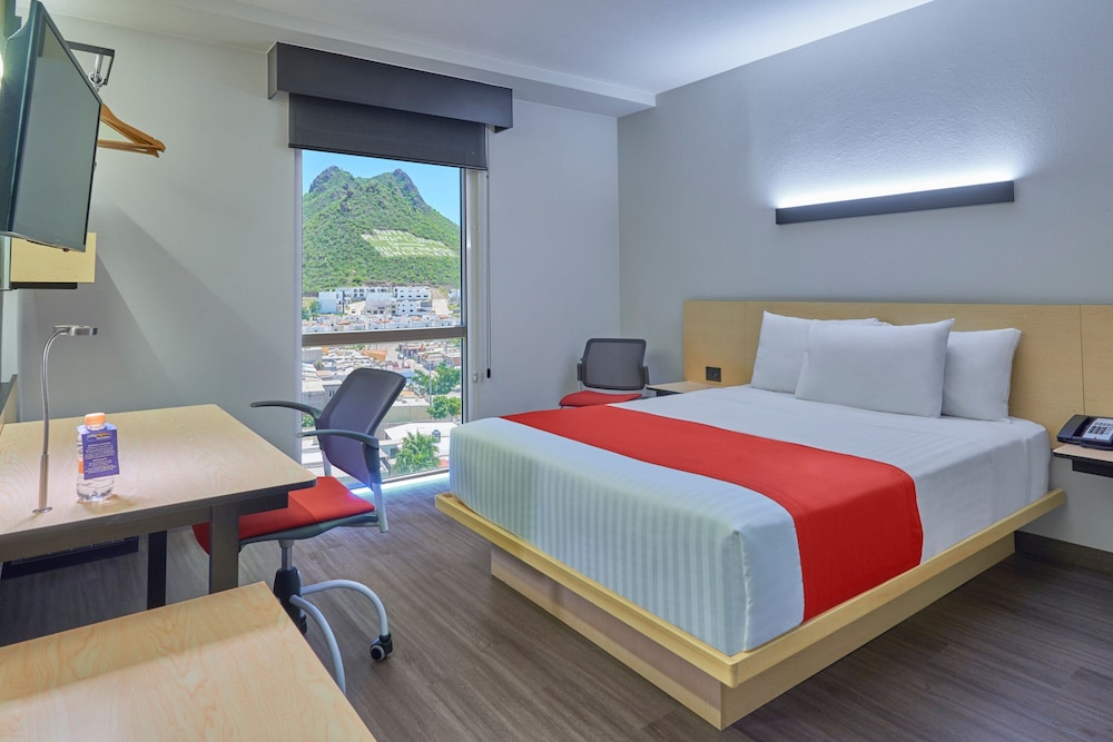 City Express by Marriott Monterrey Lindavista 11/51
