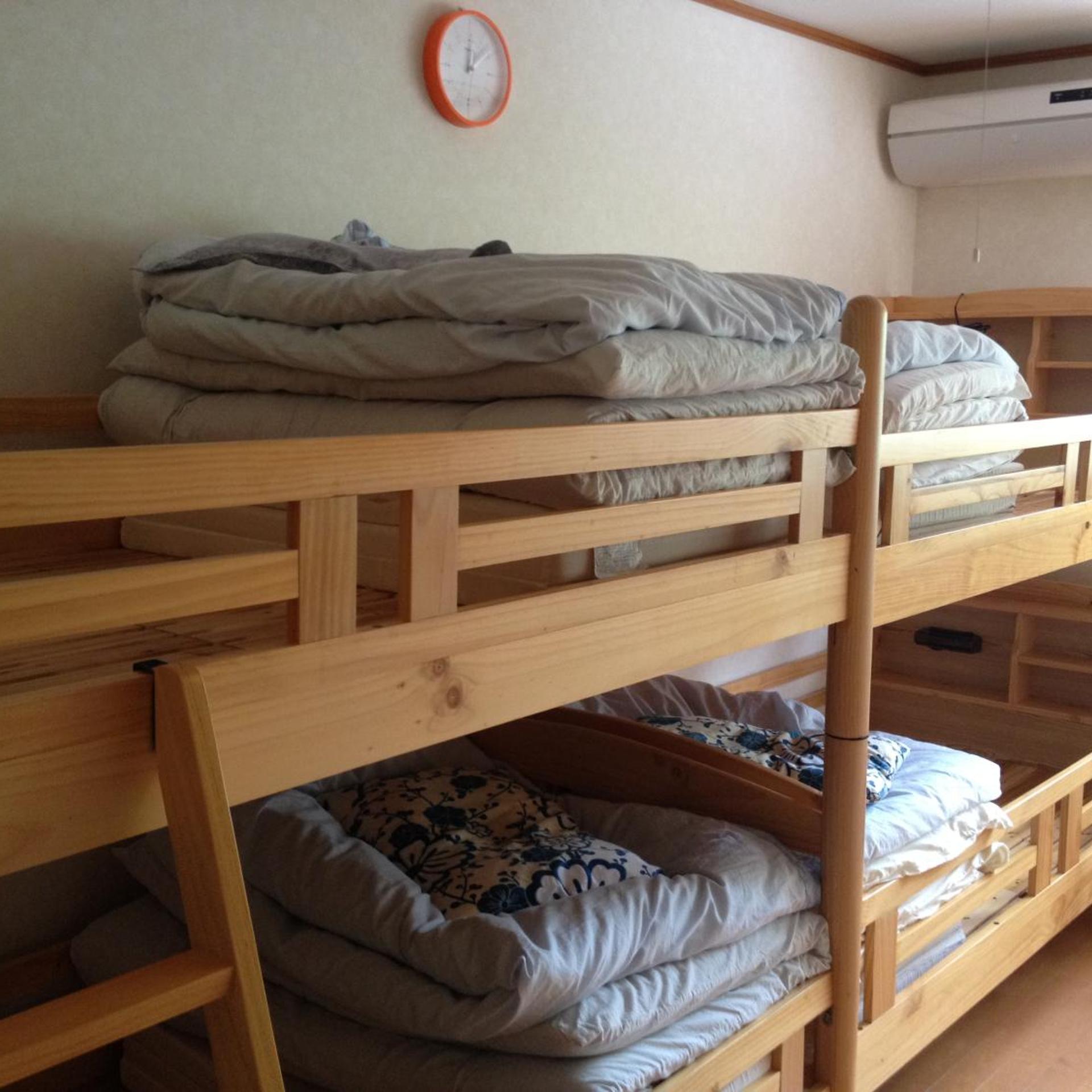 Beppu Yukemuri-No-Oka Youth Hostel 13/15