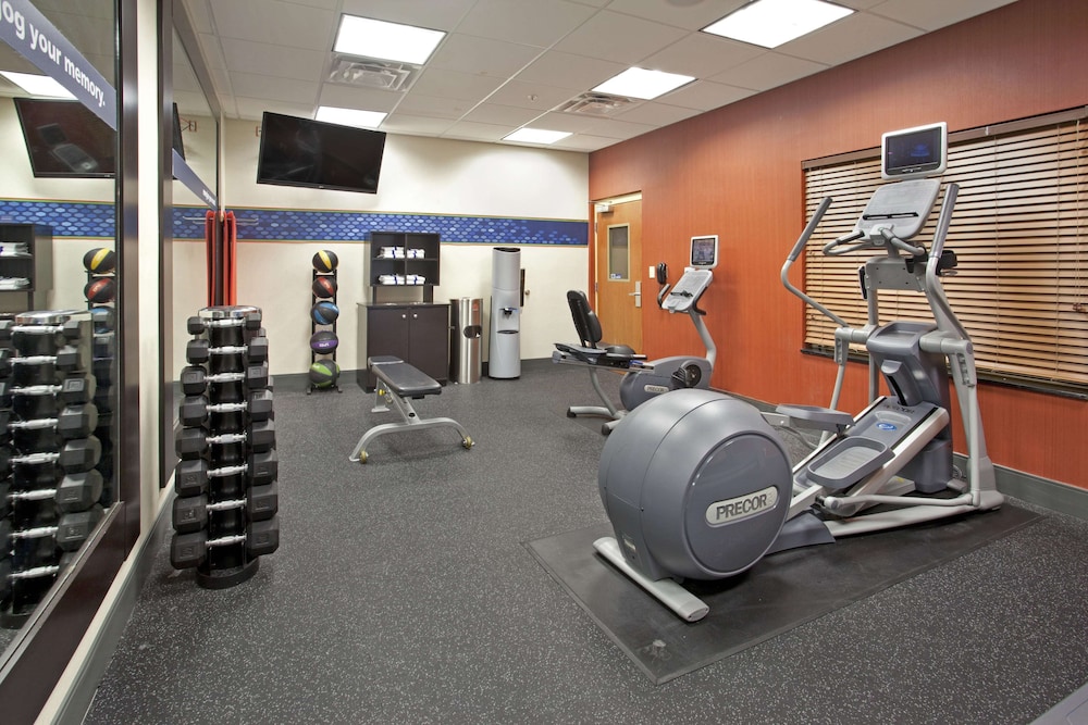 Hampton Inn Suites Fort Worth West I 30 27/43
