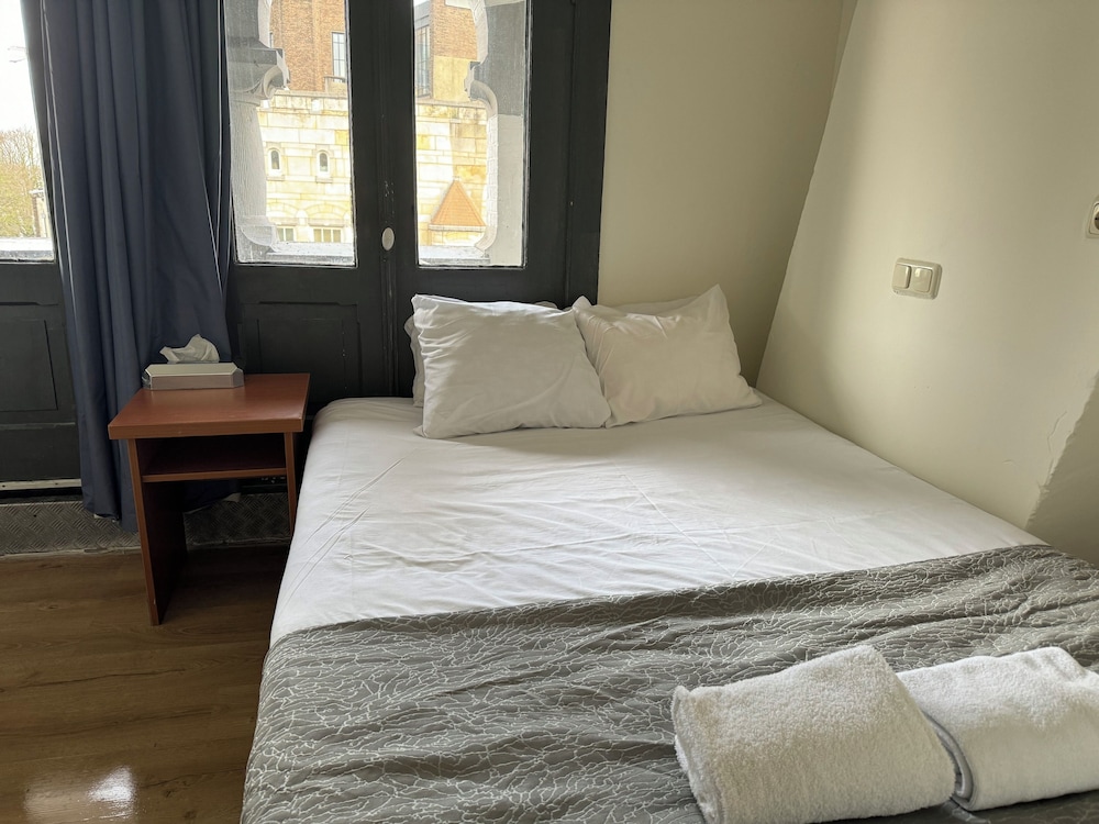 Di-Ann Hotel 30/67