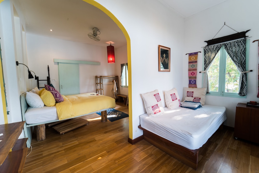 Ock Pop Tok Mekong Villa 7/50