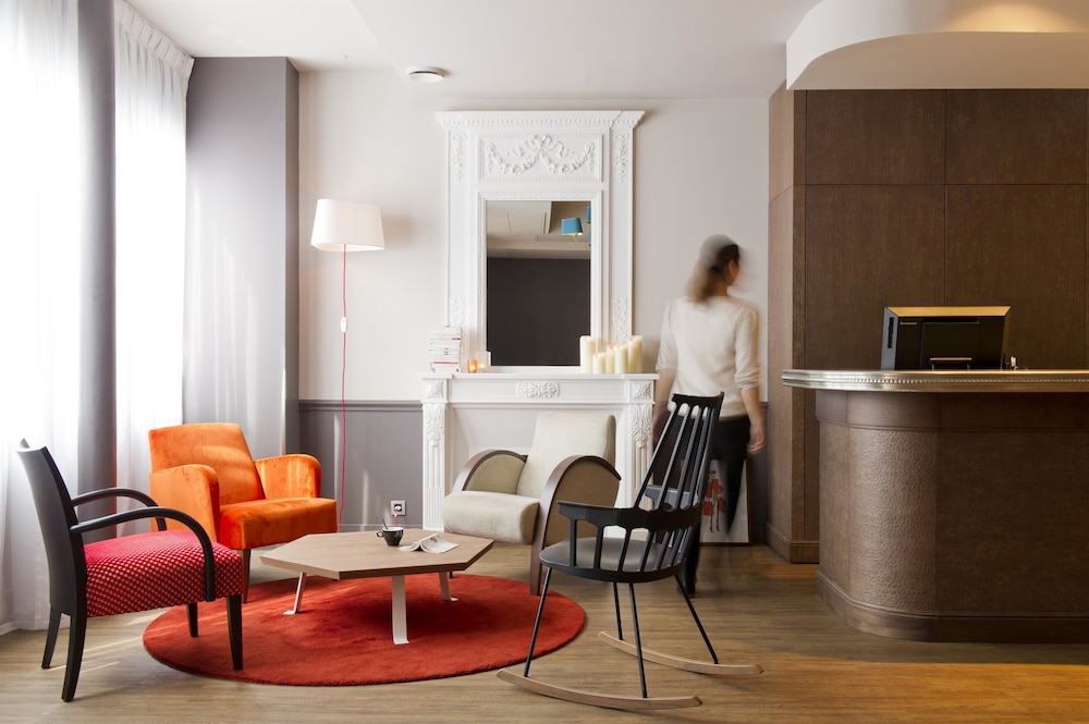Hotel Magenta 38 by Happyculture 56/71