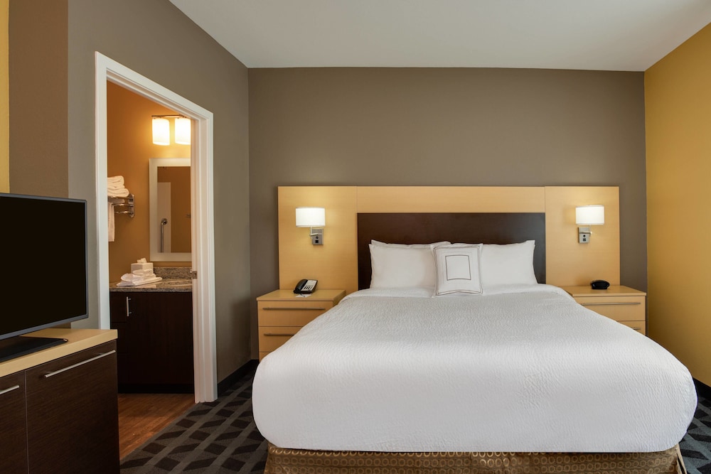 Towneplace Suites Franklin Cool Springs 18/50