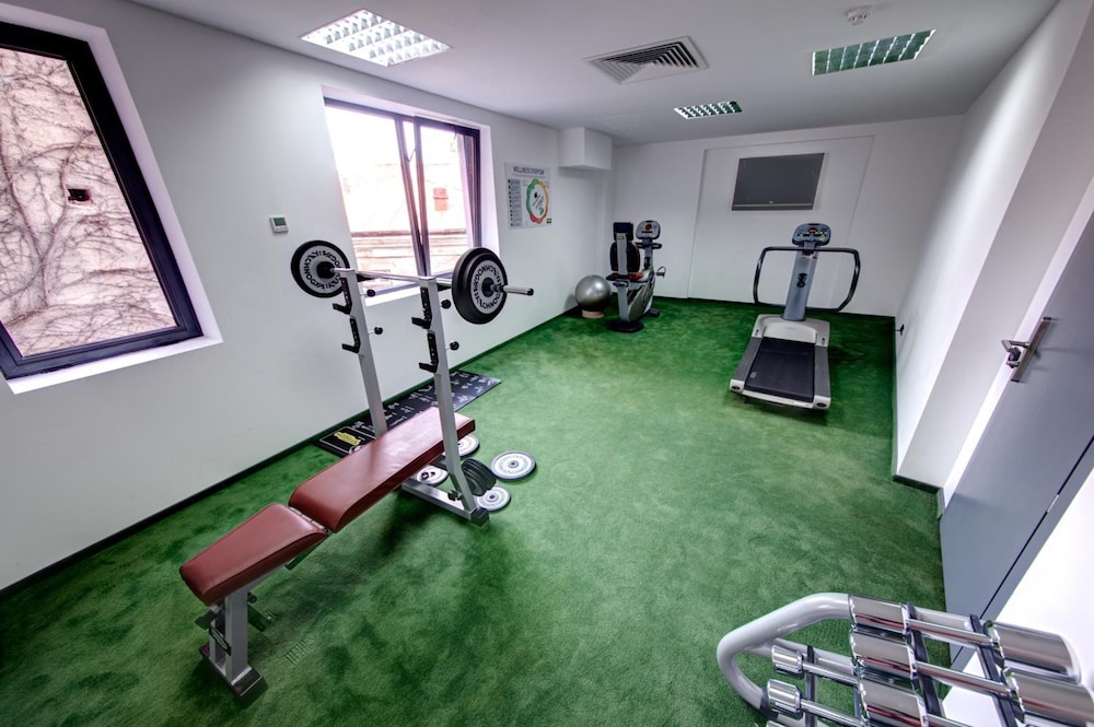 SARROGLIA HOTEL 22/40