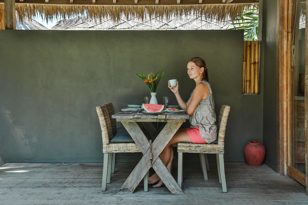 Slow Private Pool Villas 4/40