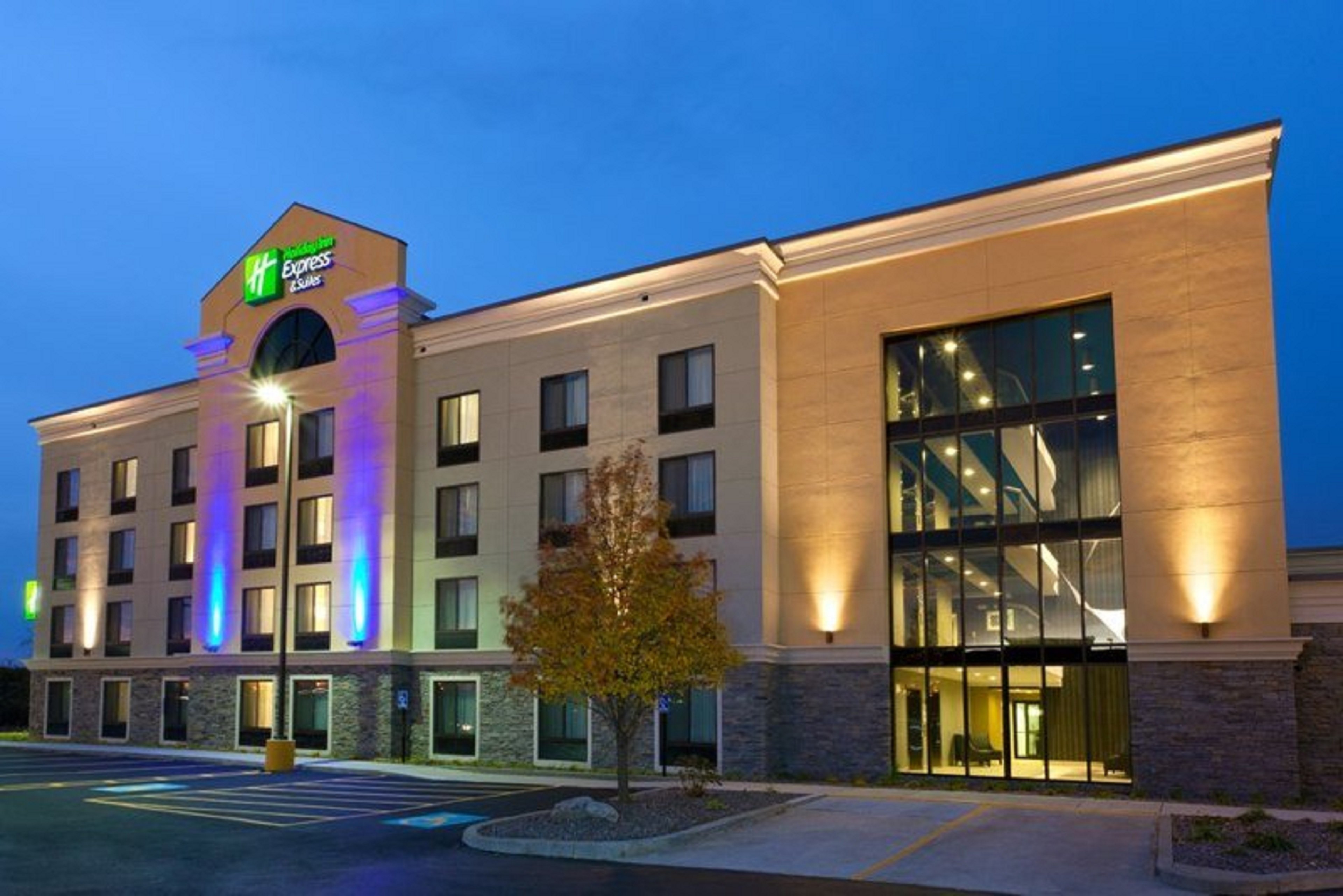 Holiday Inn Express Hotel And Suites Batavia Darien Lake 7/54