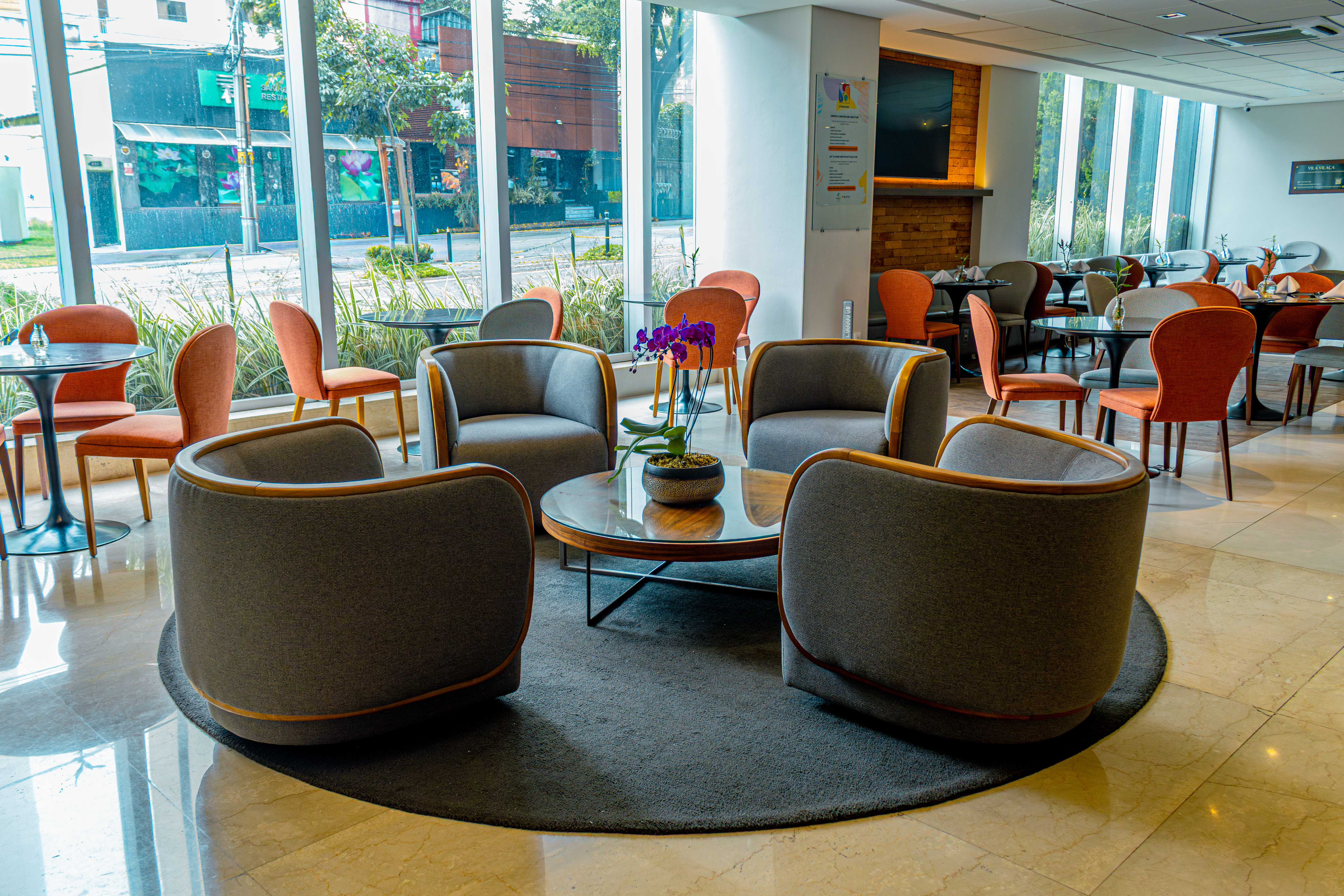 Holiday Inn Belo Horizonte Savassi 54/76