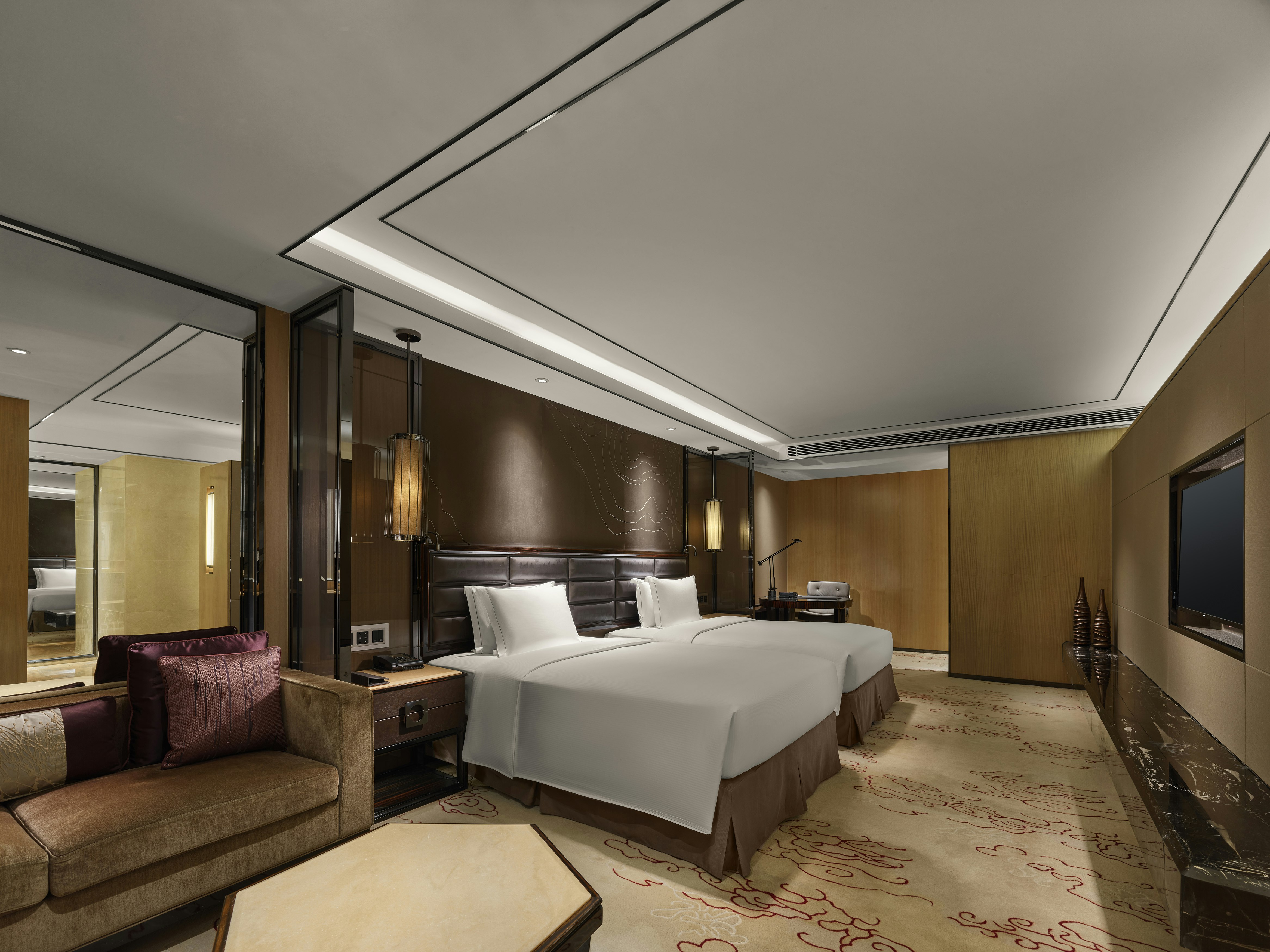 غرفة تنفيذية بسريرين منفصلين، Hilton Zhongshan Downtown 2/2