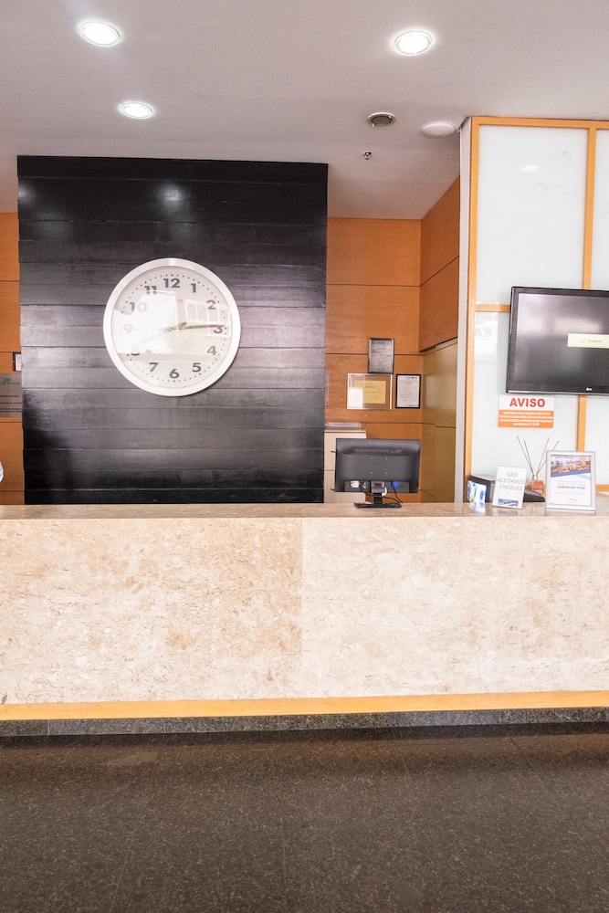 Executive Arrey Hotel 8/50