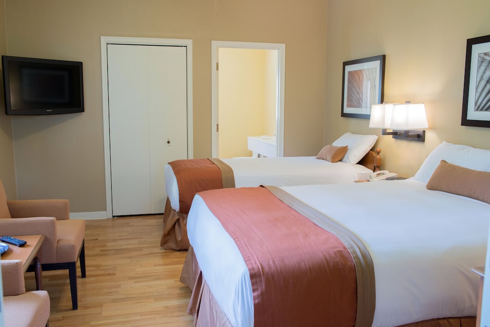 2 Bedrooms, Cottage, 2 Double and Twin Beds