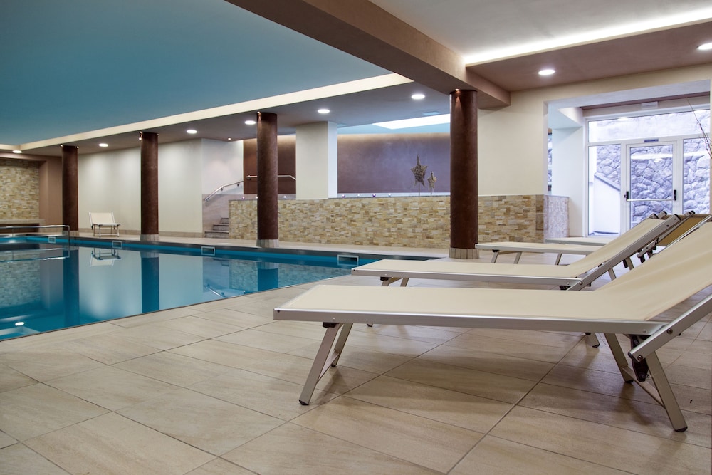 Aparthotel Des Alpes 63/73