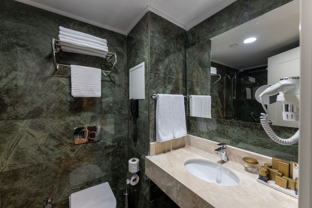 Four Points Express by Sheraton Antalya Lara 25/27