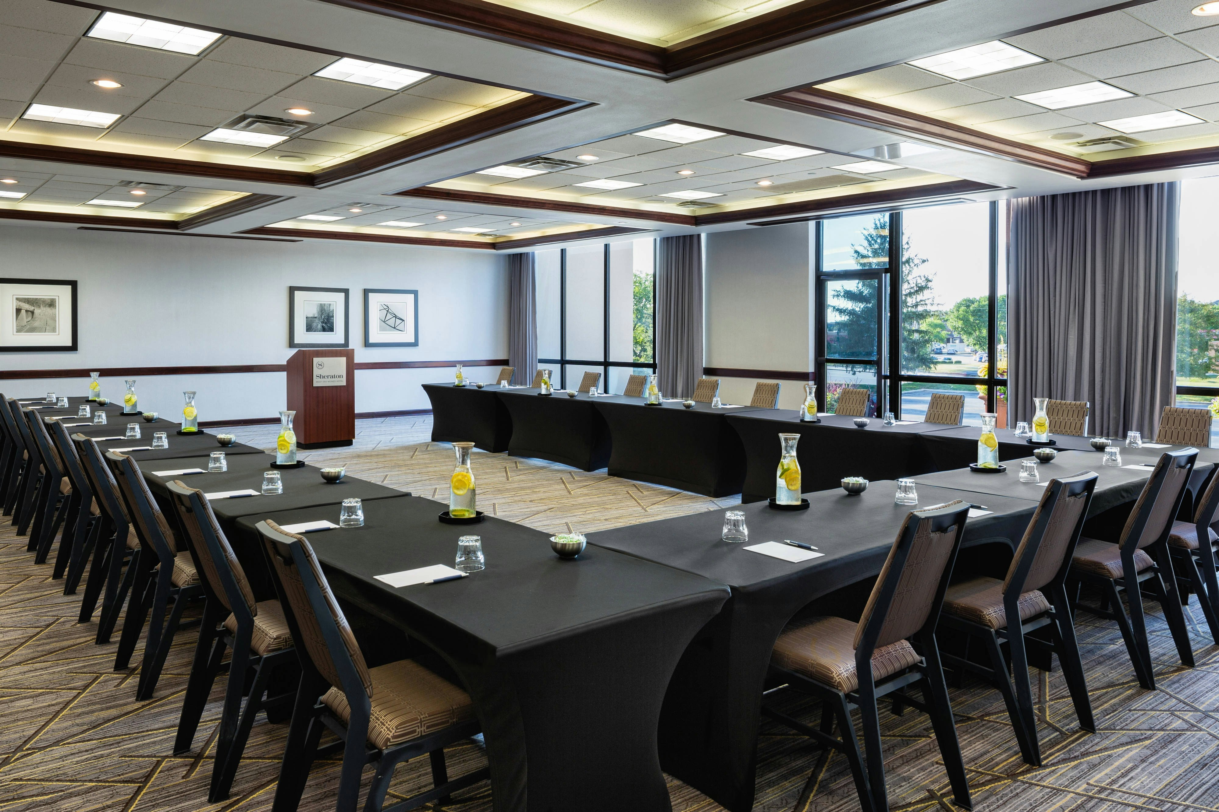 Sheraton West Des Moines Hotel 10/11