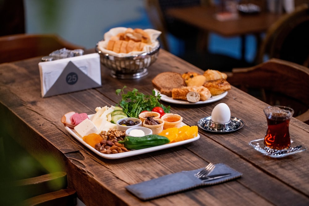 Hay Hotel Alsancak 39/50