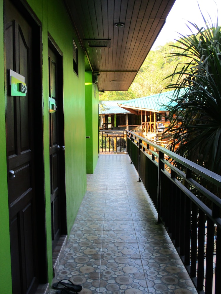 Phi Phi Green House 35/49