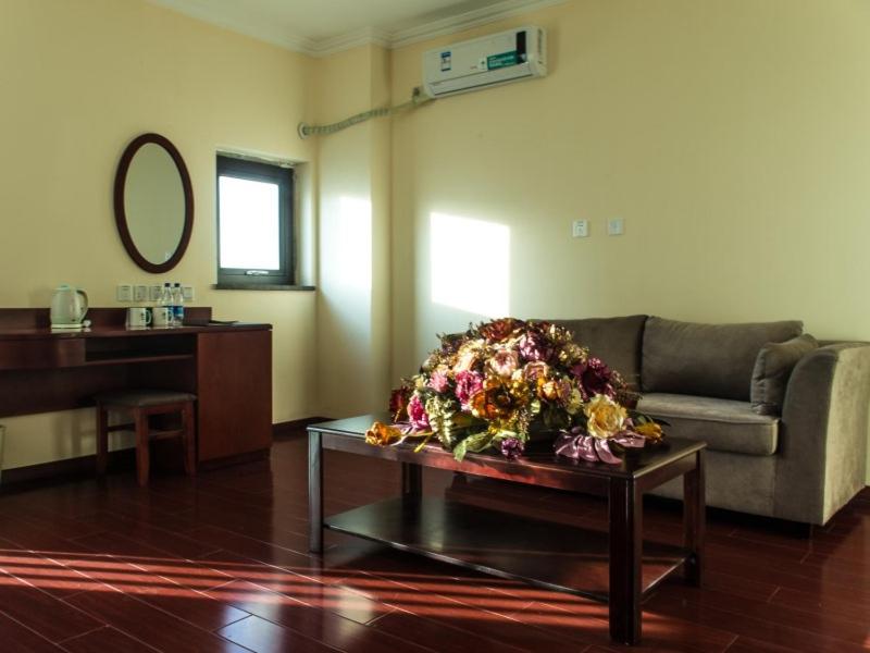 GreenTree Inn Chengde Railway Station Southeast Chengde Century City Business Hotel 42/60