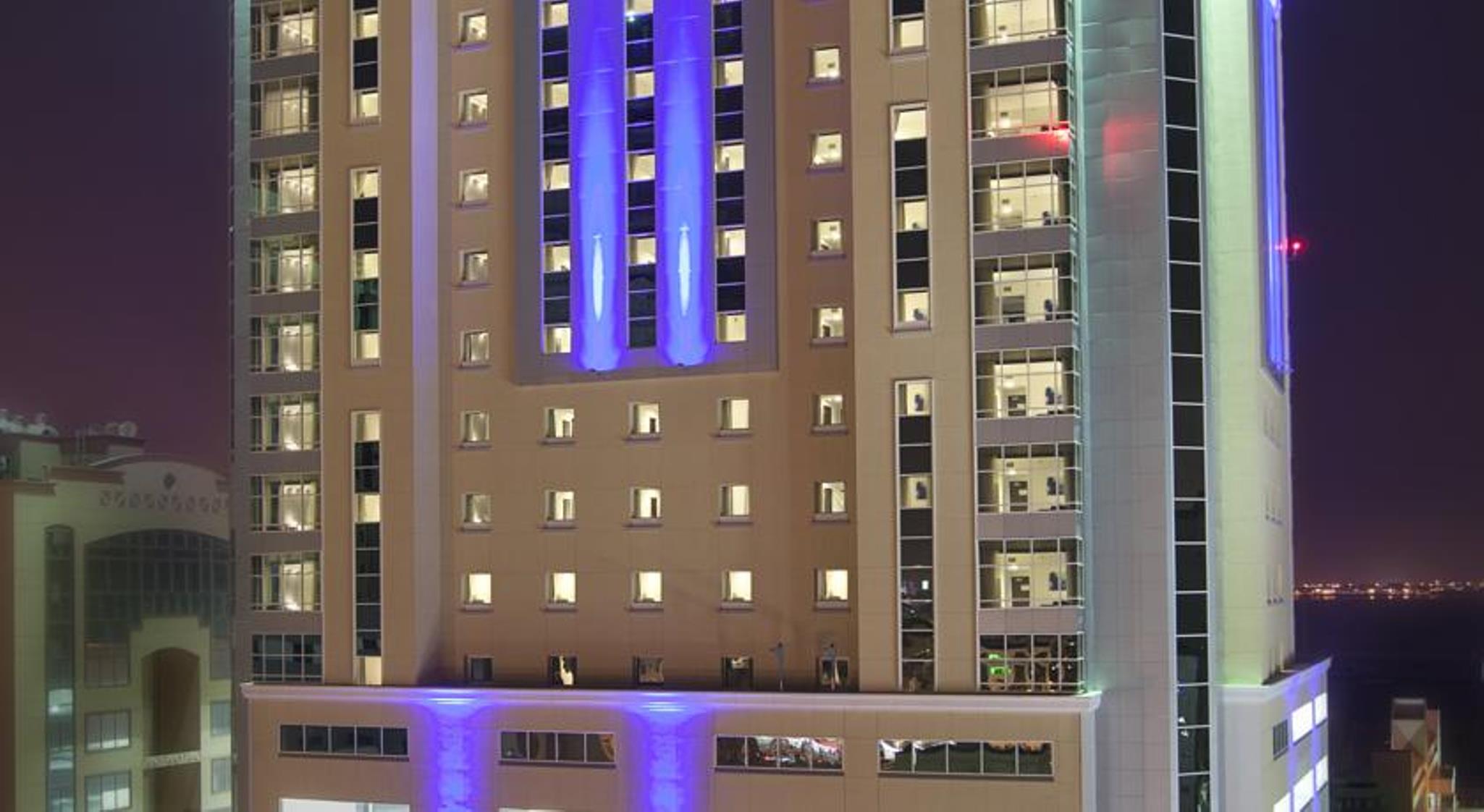 HOLIDAY INN EXPRESS BAHRAIN 1/18