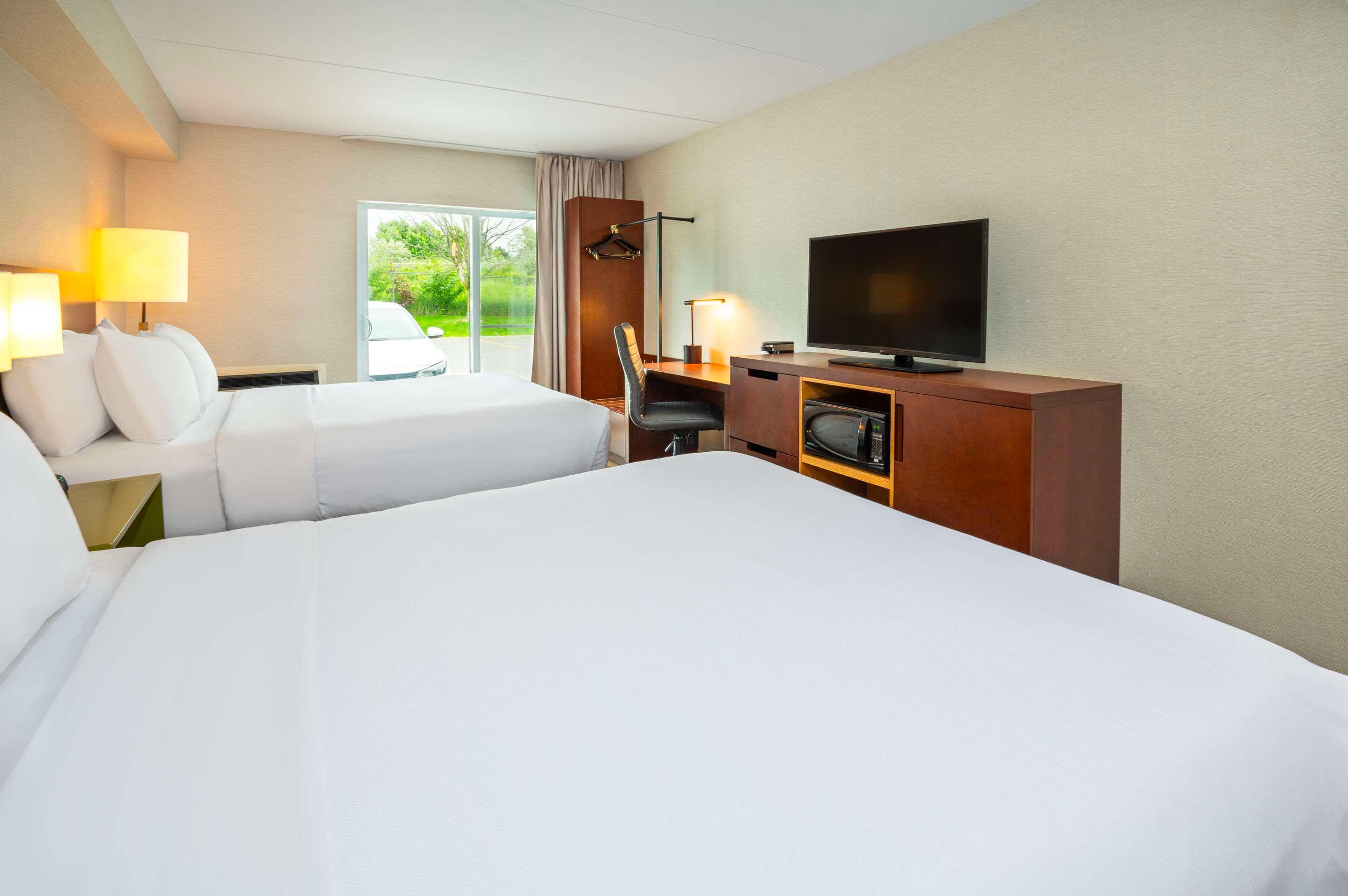 Upgrade, 2 Queen Beds