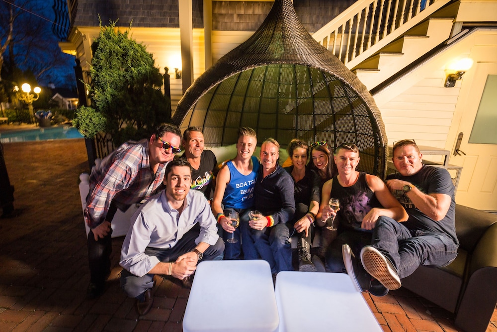 Brass Key Guesthouse - Adults Only 10/67