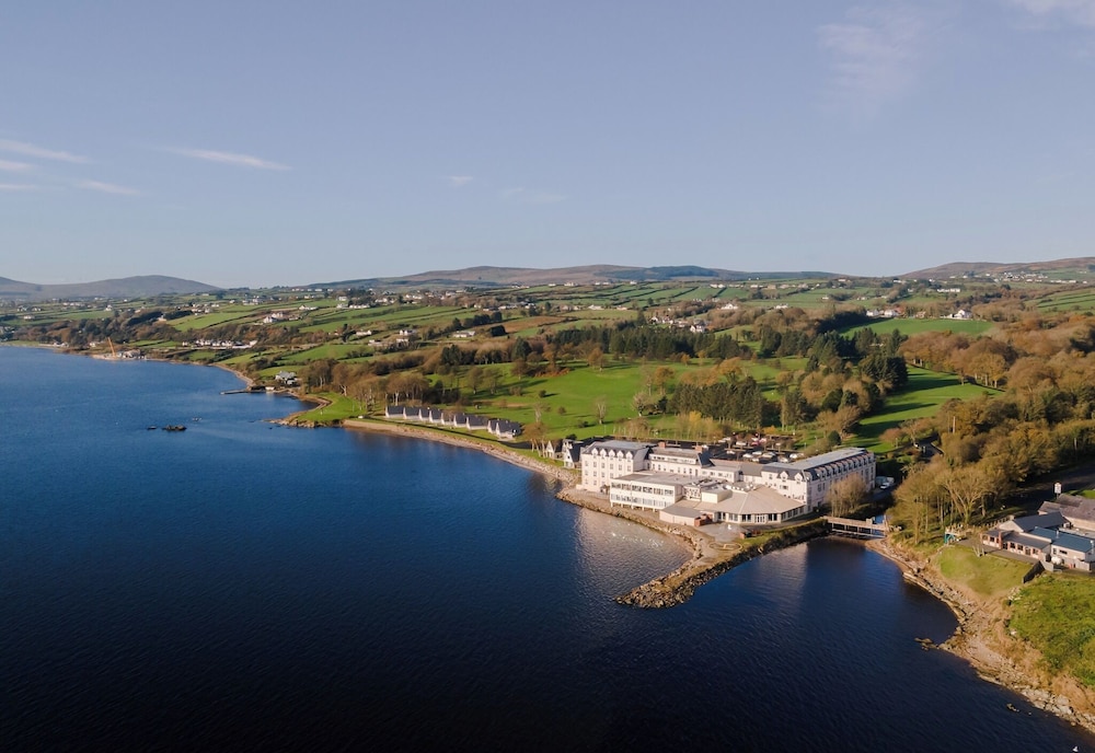 Redcastle Hotel 48/50