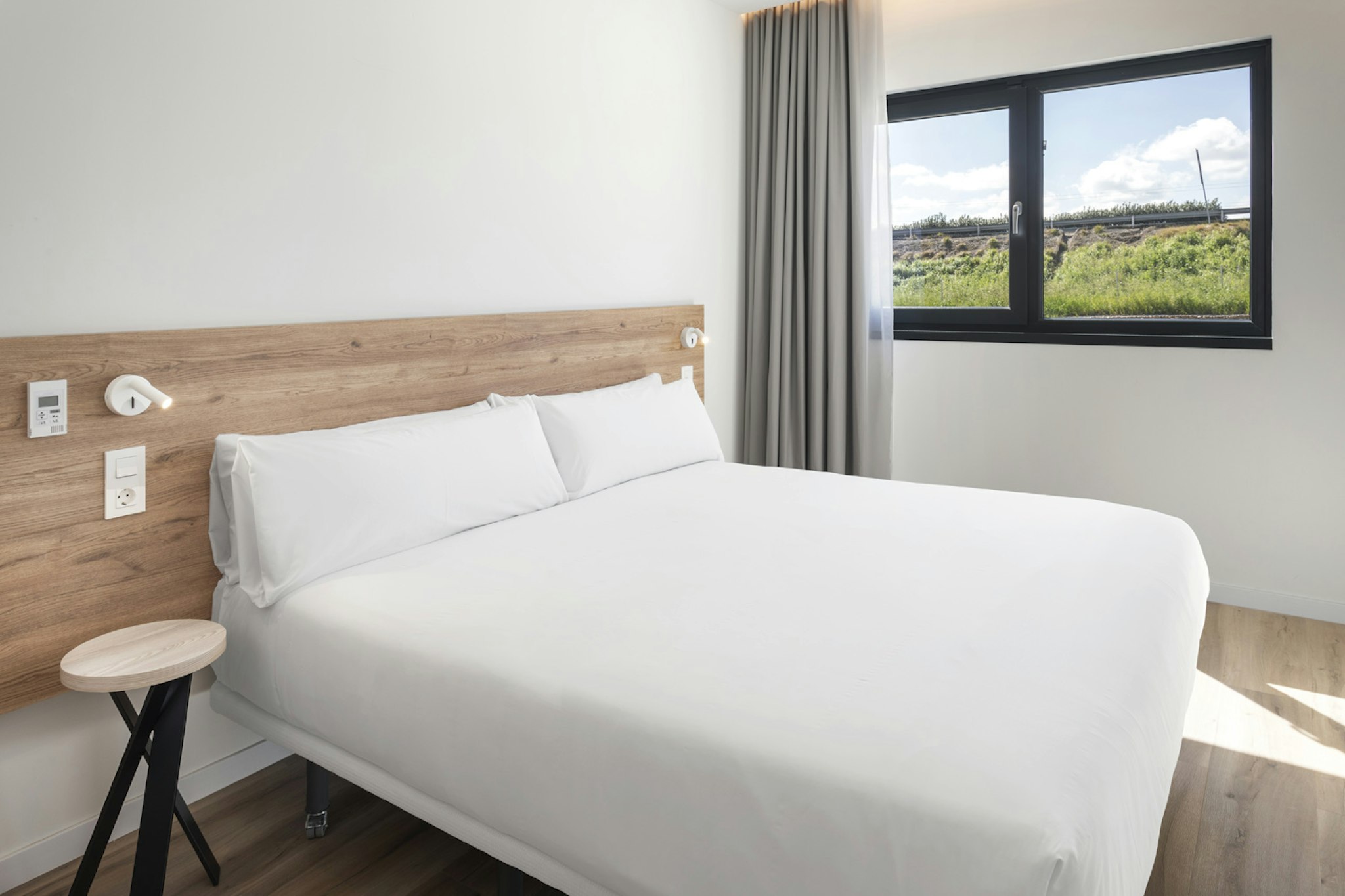 B&B HOTEL Ecija 6/14