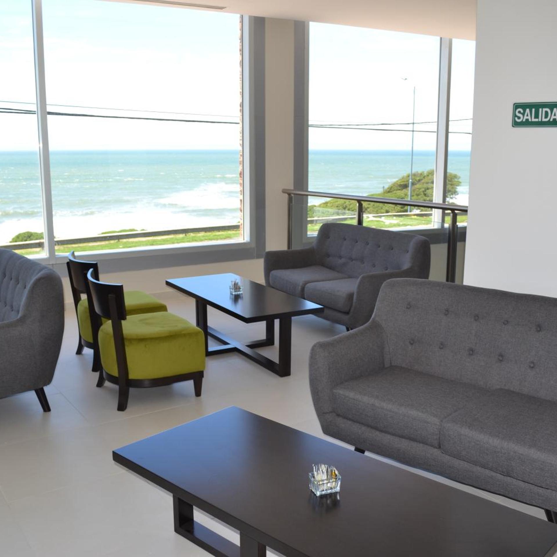 Hotel Oscar Lescano 36/50