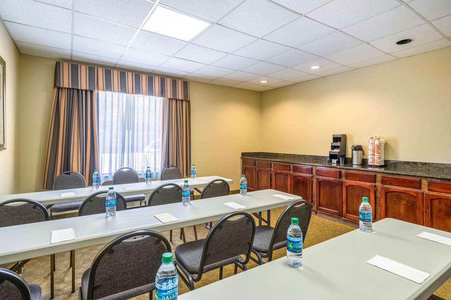 AmericInn by Wyndham New Braunfels 18/22