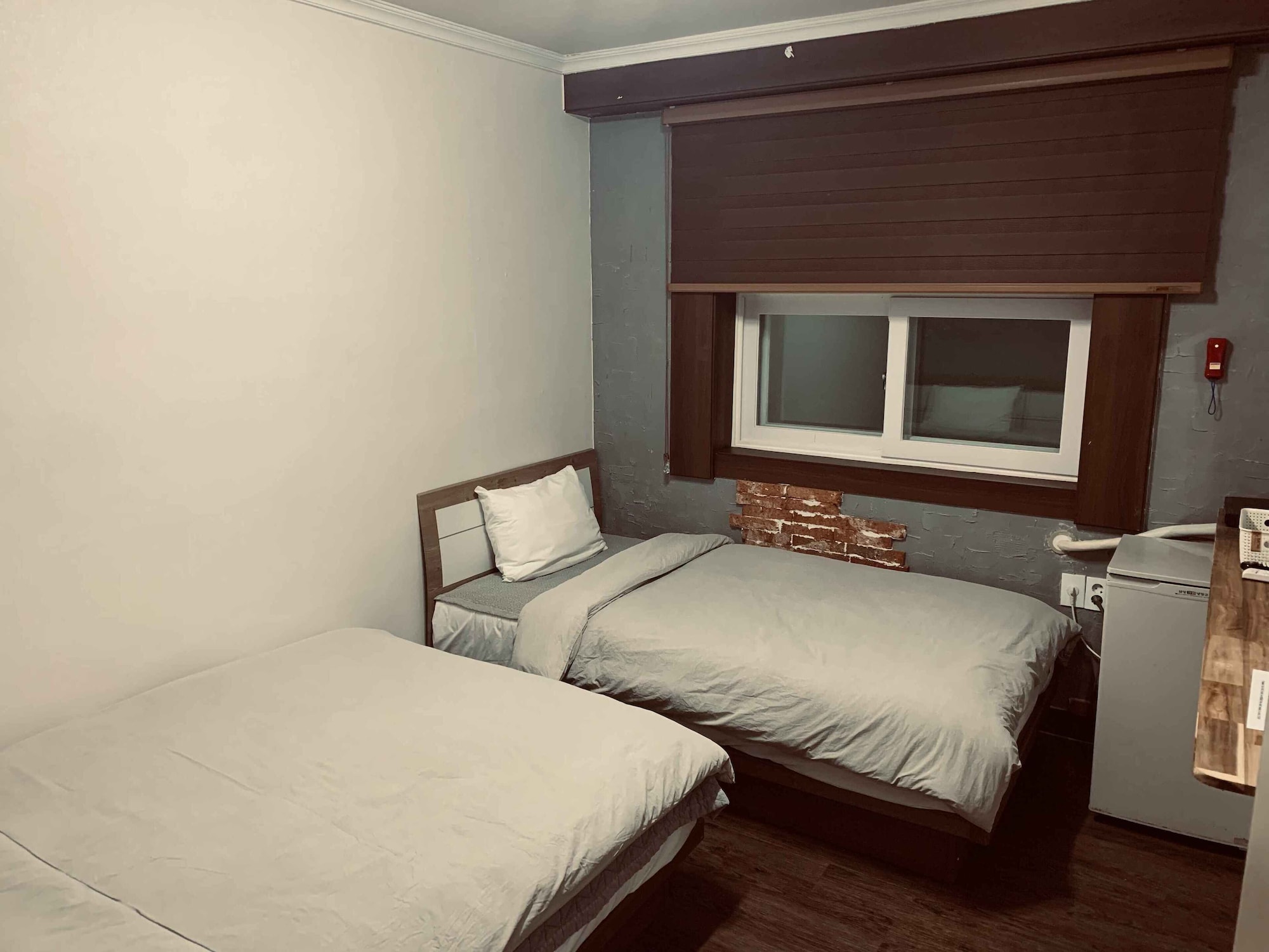 STANDARD, TWIN BEDS