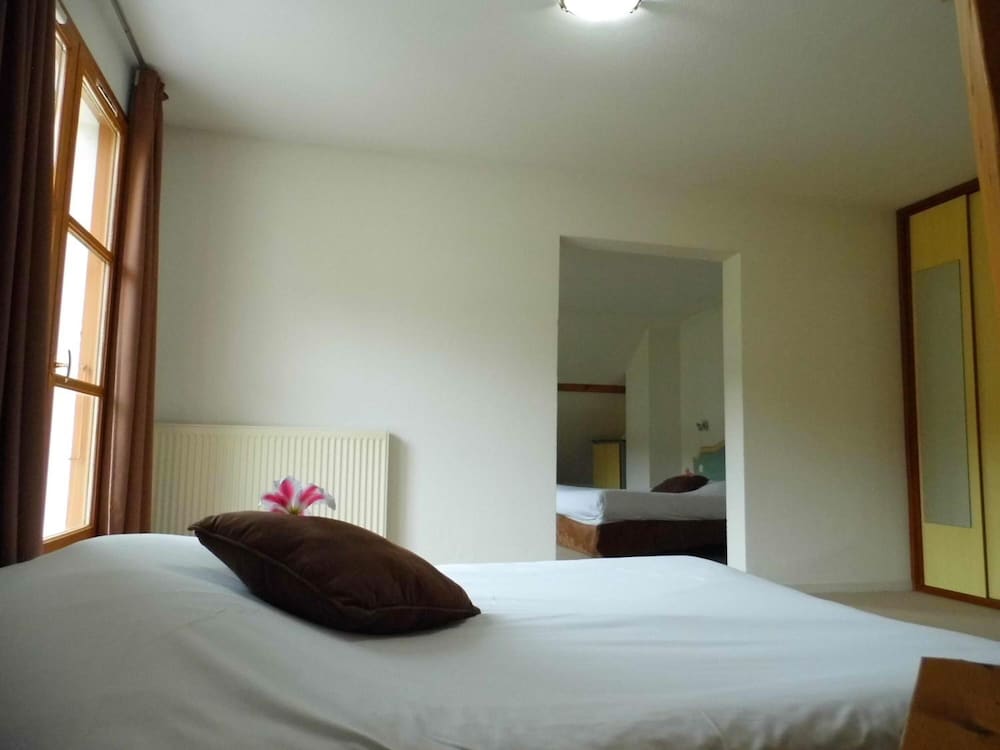 Hotel Les Bergeronnettes 18/60