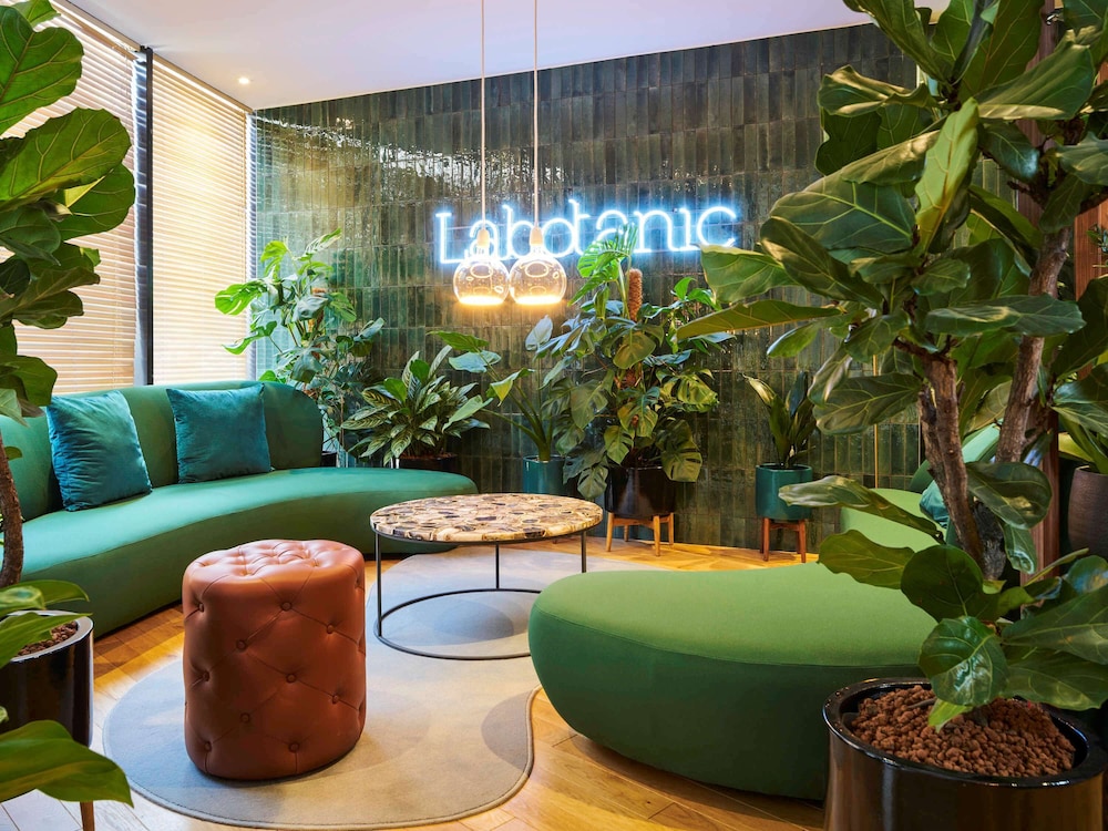 Mercure Paris Montparnasse Pasteur 36/73