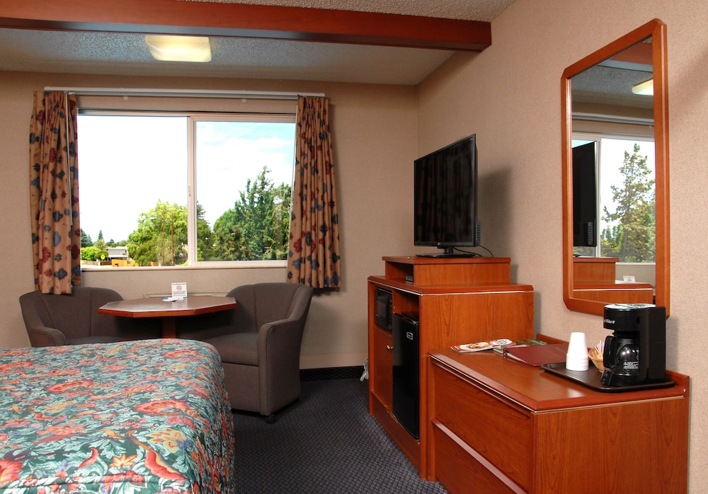 Redmond Inn 36/47