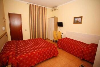Room, Triple, 3 Beds