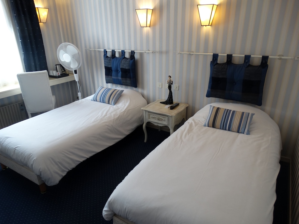 Le Castel Fleuri Hotel 14/61