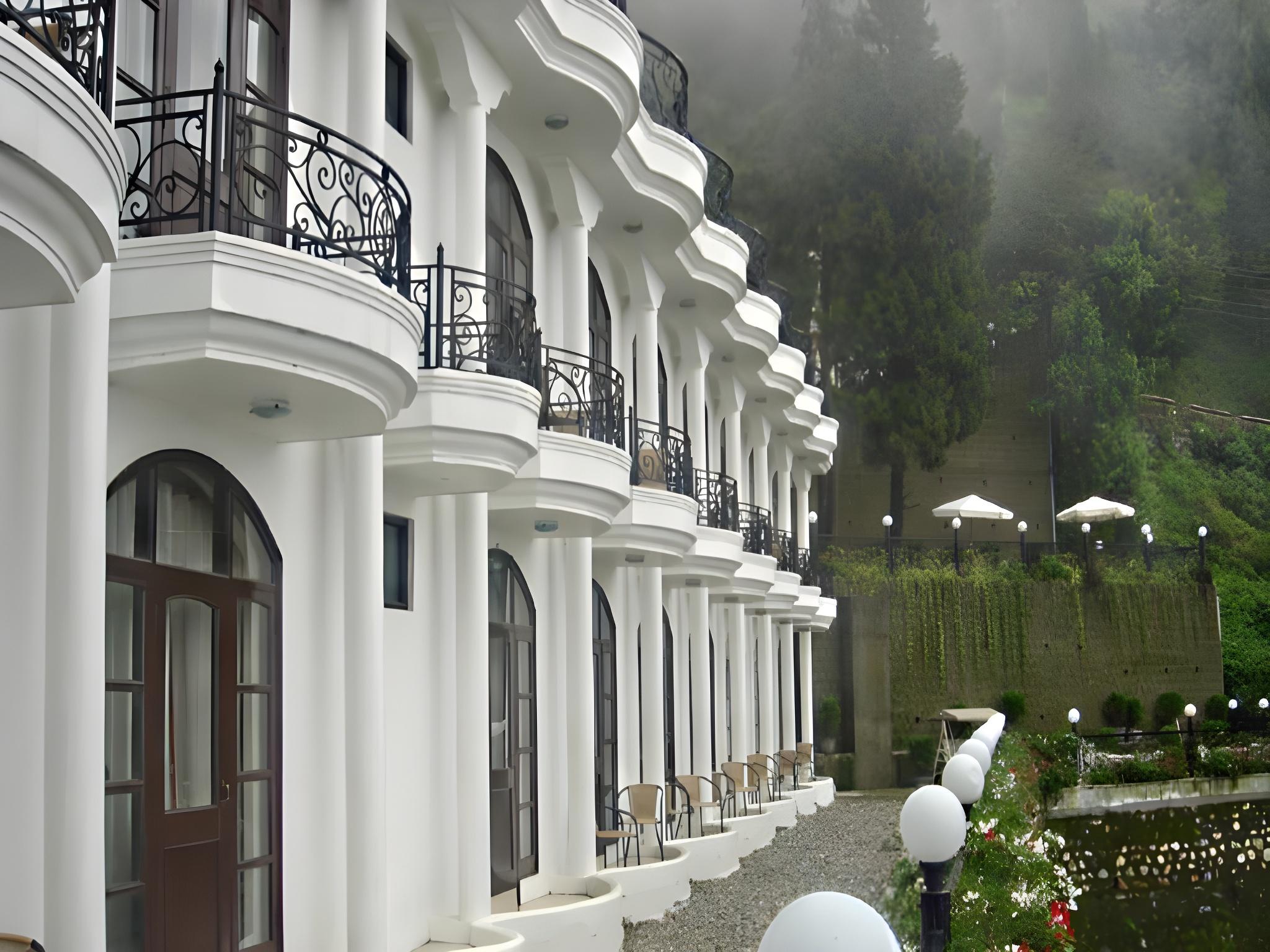 Mussoorie Gateway 7/34