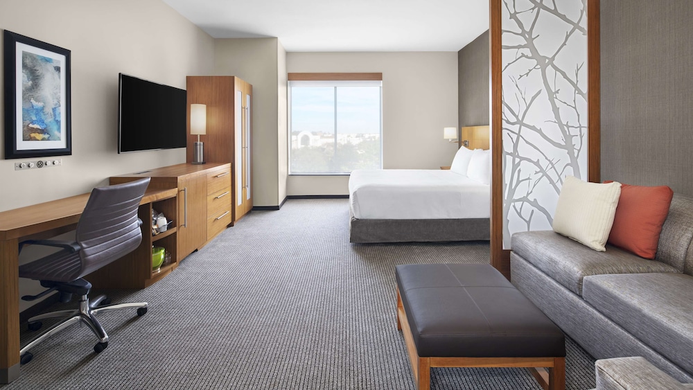 Hyatt Place Jacksonville St. Johns Town Center 24/52