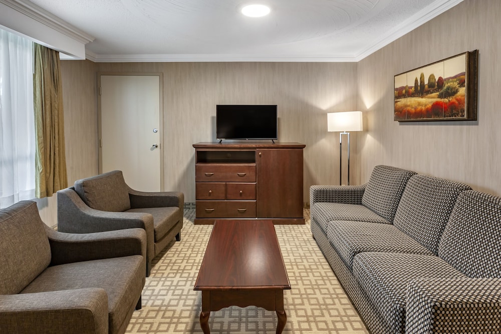 Quality Inn & Conference Centre Midland 39/54
