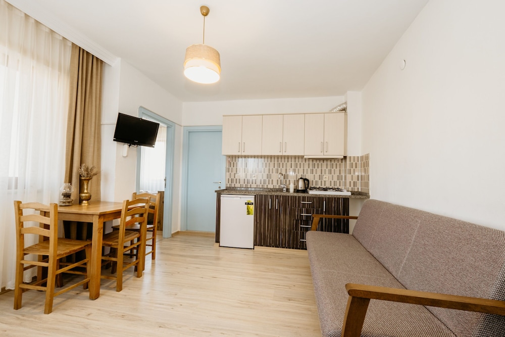 Azra Apart Otel 33/50