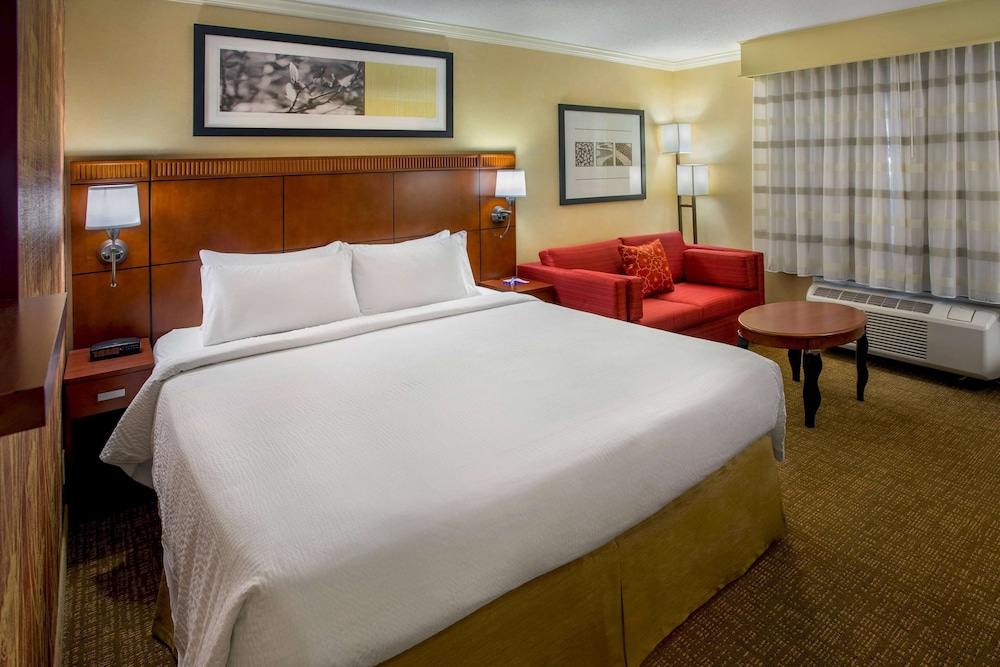 Boston Woburn Burlington Hotel 7/49
