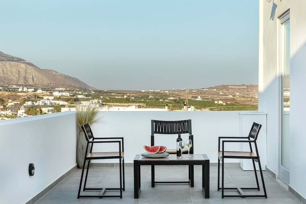 Alafropetra Luxury Suites 35/49