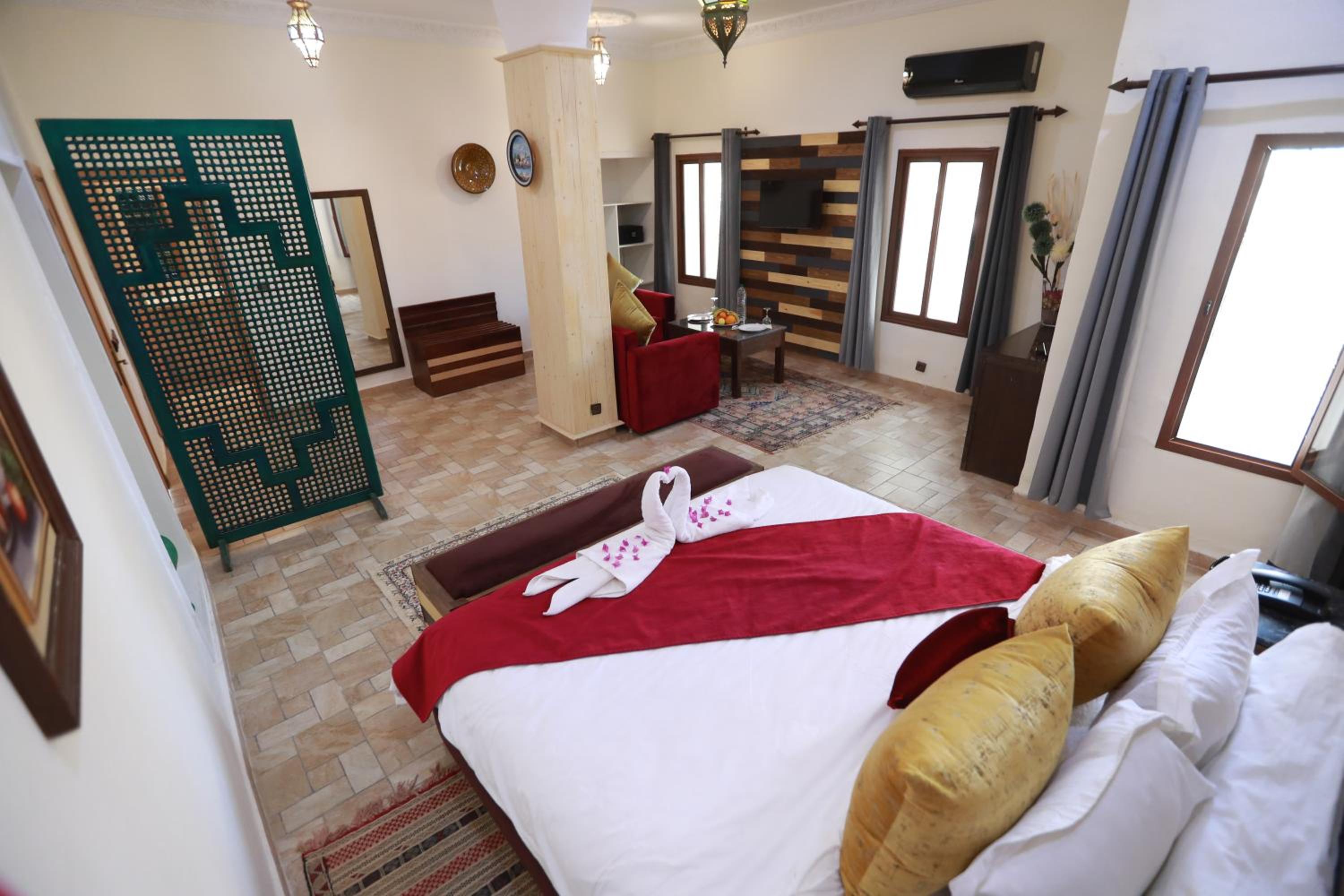 KASBAH TIZIMI 12/55