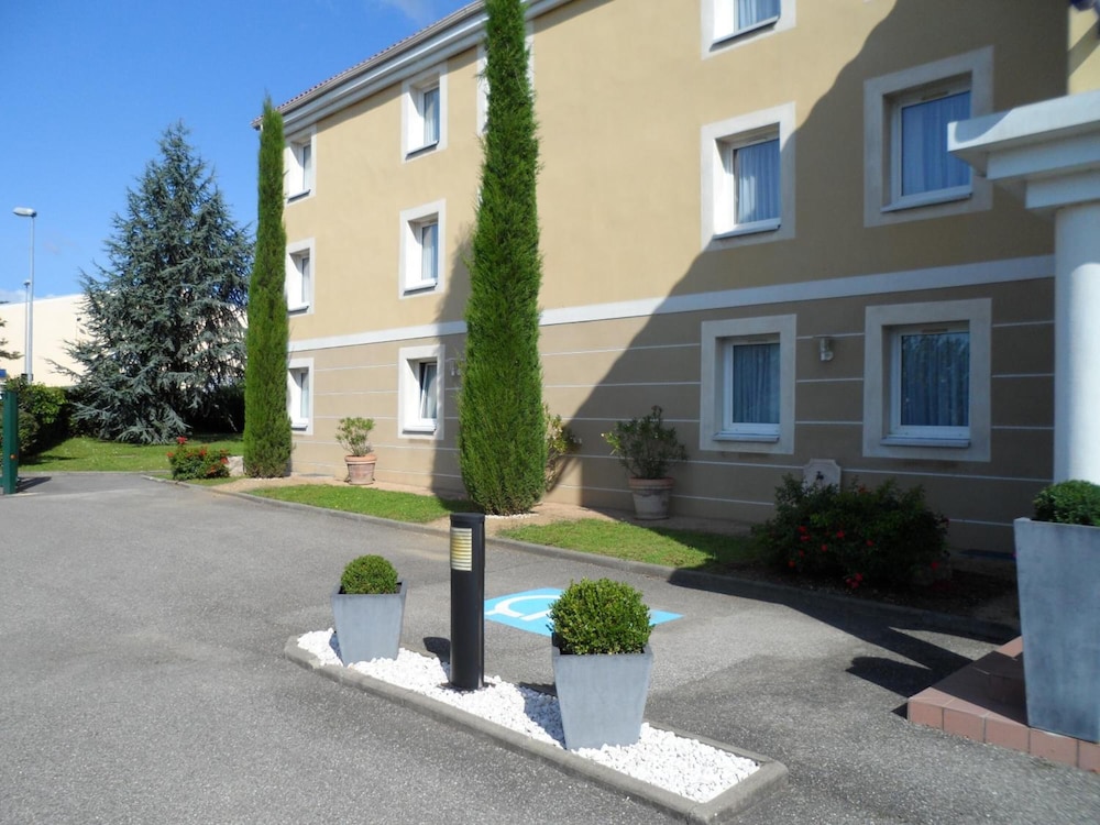 Hotel Lyon Sud 44/47