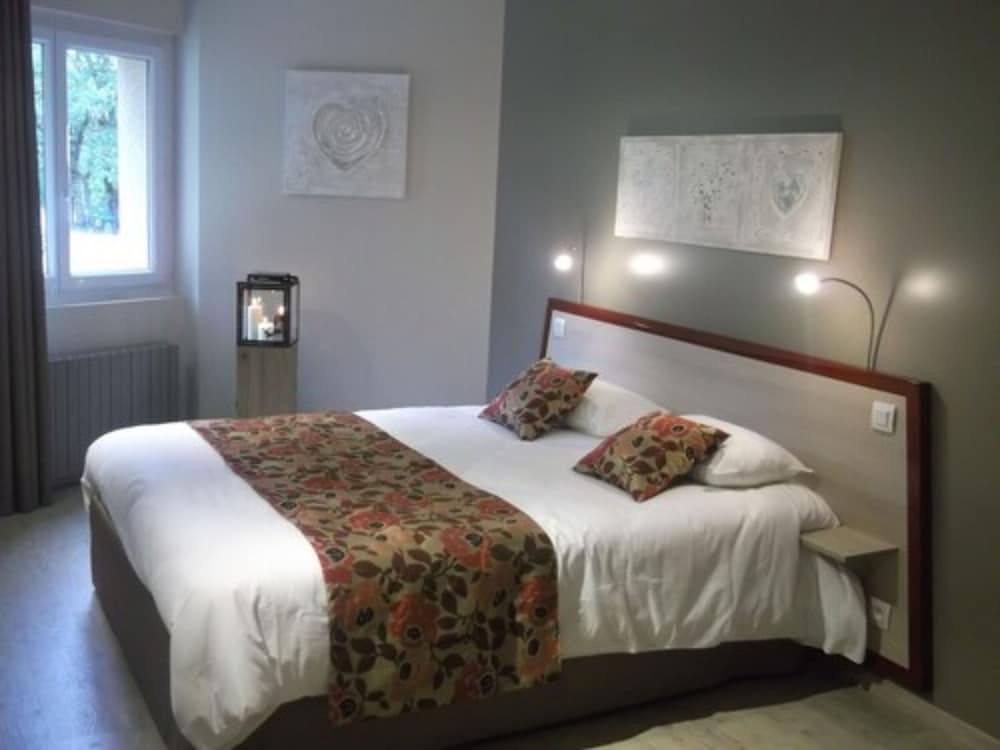 Hotel Causse Comtal 16/84