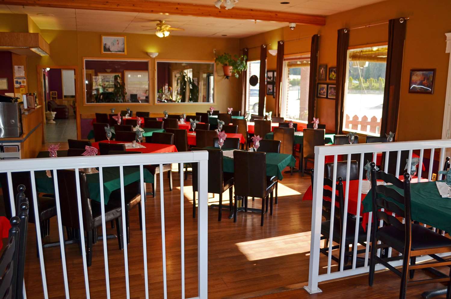 Canadas Best Value Inn Suites Castlegar 34/38